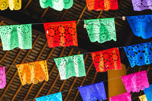 istock Cut Paper/Papel Picado 1469818534