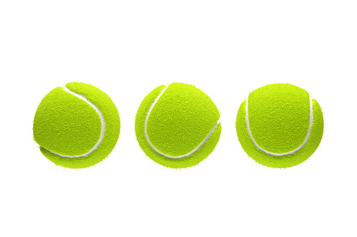 Tres pelotas de tenis aisladas sobre fondo blanco. Renderizado 3D. photo