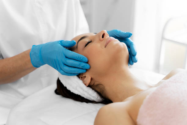 istock Pleasant beauty procedure with soft face massage performed by the professional therapist 1469903939