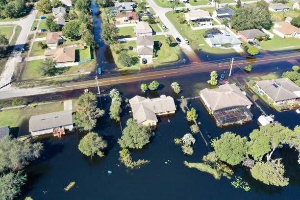 istock Deltona flooding after Hurricane Ian 1469953118