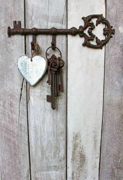 istock Rusty old keys and a heart decoration 1469978591