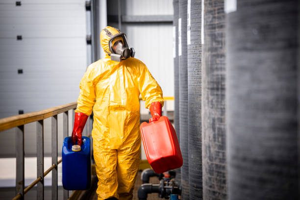 istock Working in chemicals production factory. 1469996965