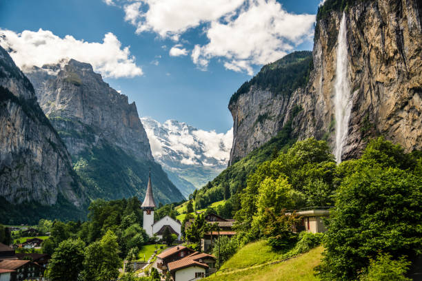 istock Lauterbrunnen village 1470005583