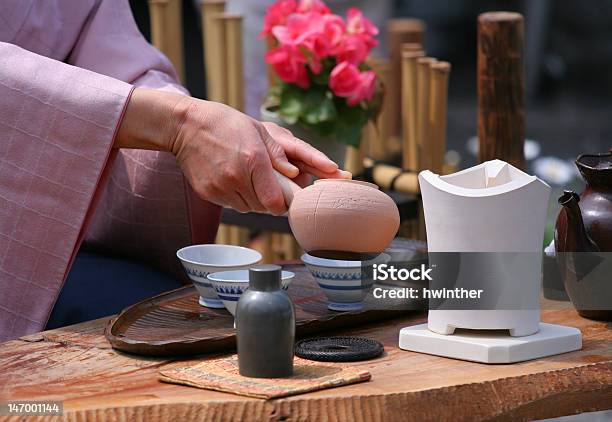 日本の茶会 - 1人のストックフォトや画像を多数ご用意 - 1人, アジアおよびインド民族, アジア大陸