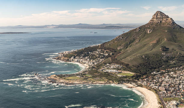 istock Lions Head (Cape Town), aerial view, shot from a helicopter 1470016903