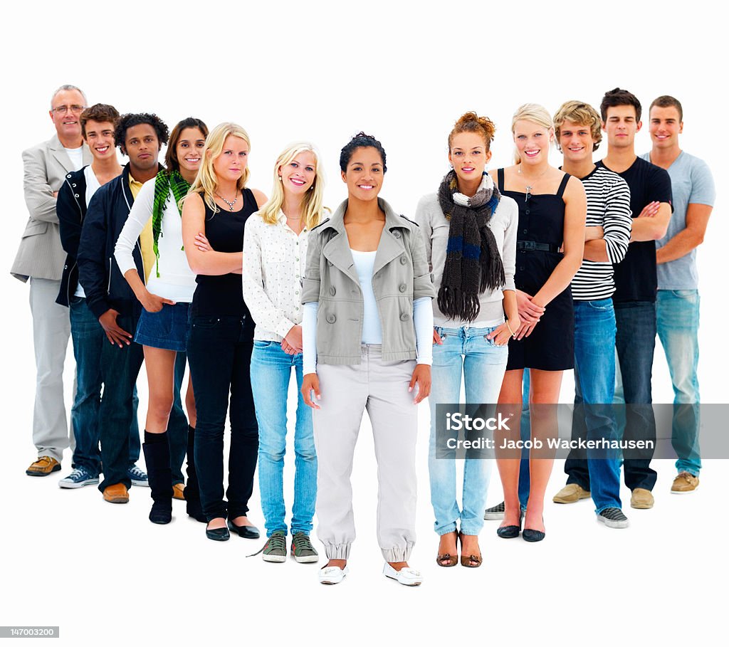Группа друзей, стоя на белом фоне - Стоковые фото V-образный роялти-фри