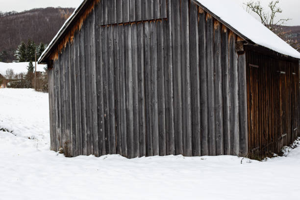 istock Winter in the country 1470041552