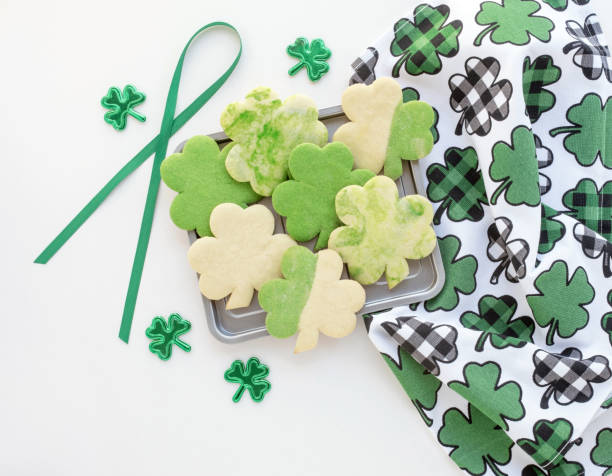 istock Shamrock Sugar Cookies on White Background 1470056562