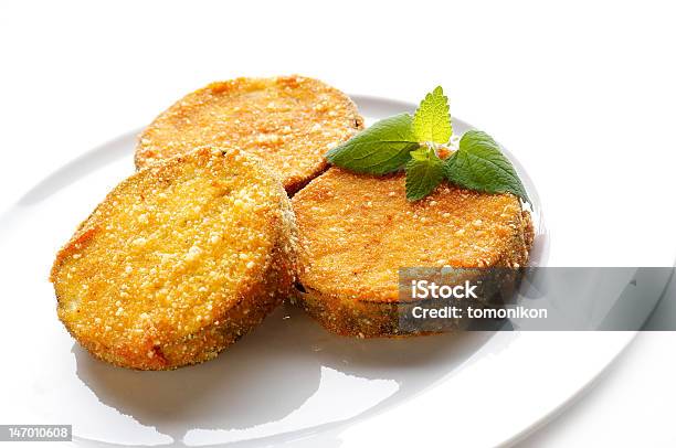 Foto de Aubergines Frito e mais fotos de stock de Almoço - Almoço, Berinjela, Comida