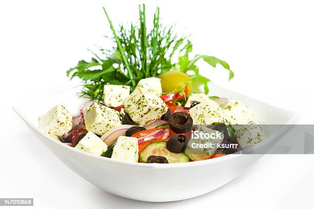 Insalata Greca - Fotografie stock e altre immagini di Insalata greca - Insalata greca, Sfondo bianco, Alimentazione sana