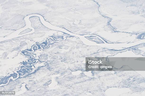 Sibéria Aéreo De Rio Sakharussiasubjectskgm República Verkhoyansk Montanhas Congelados - Fotografias de stock e mais imagens de Verkhoiansk