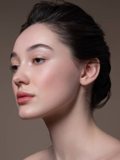istock Beautiful natural woman 1470151448