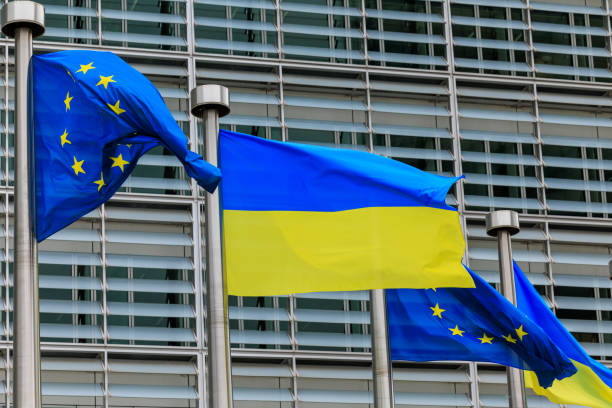 istock Ukrainian and European flag 1470213177