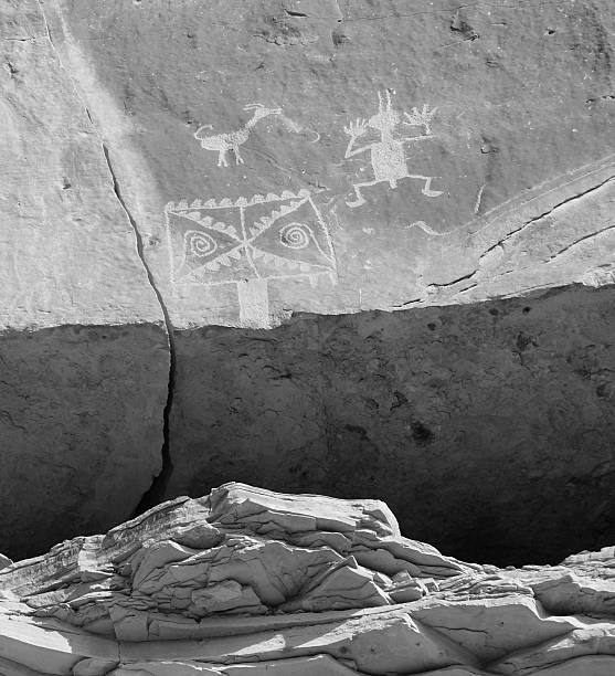 istock Petroglyphs of Chaco Canyon 147021911