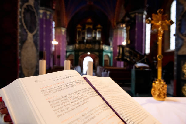 istock interiors and details in catholic church 1470219704