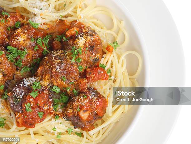 Photo libre de droit de Italien Spaghetti Et Boulettes De Viande banque d'images et plus d'images libres de droit de Aliment - Aliment, Aliments et boissons, Assiette