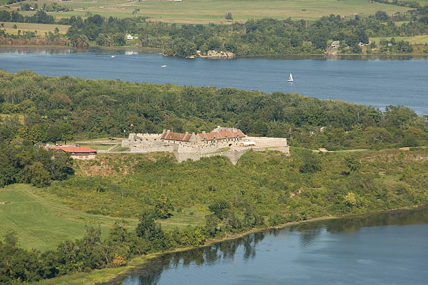 Fort Ticonderoga View of Fort Ticonderoga from atop Mount Defiance located on Lake Champlain in NY.  Formerly known as Fort Carillon when first built. carillon stock pictures, royalty-free photos & images