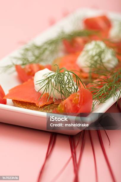 Salmón Horsdoeuvre Foto de stock y más banco de imágenes de Bellini - Bellini, Salmón - Pescado, Alforfón