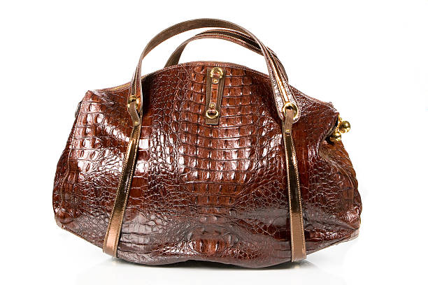 istock Women handbag isolated on white background 147023929