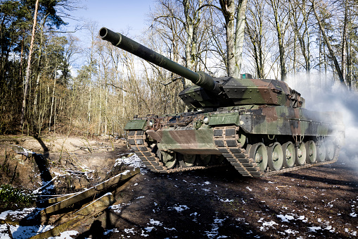 Modern tank Leopard 2A5