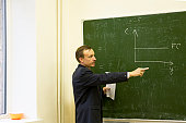 lehrer.jpg?b=1&s=170x170&k=20&c=vuwEr4ut