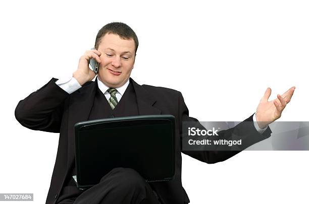 ビジネスマンノートパソコン電話で話している - コミュニケーションのストックフォトや画像を多数ご用意 - コミュニケーション, スマートフォン, スーツ