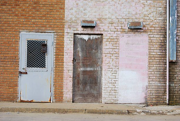 istock Three Door Street Alley 147028973