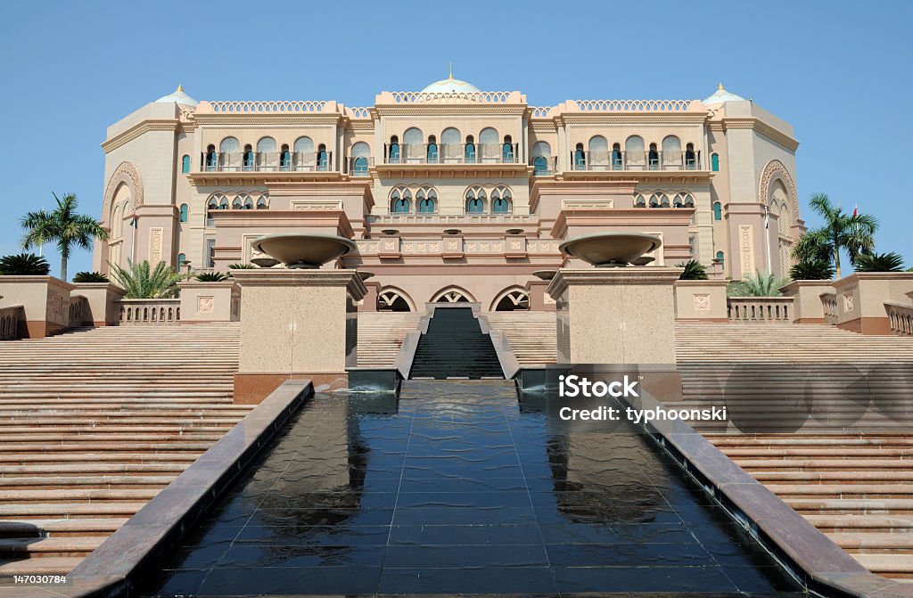 Di Abu Dhabi Emirates Palace - Foto stock royalty-free di Emirates Palace Hotel