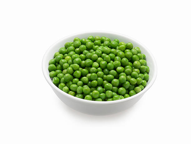 istock Bowl of Peas 147032181