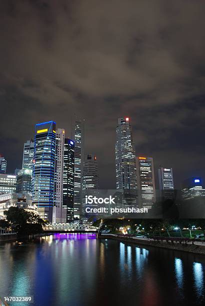 Сингапур Город Ночью — стоковые фотографии и другие картинки Азия - Азия, Архитектура, Без людей