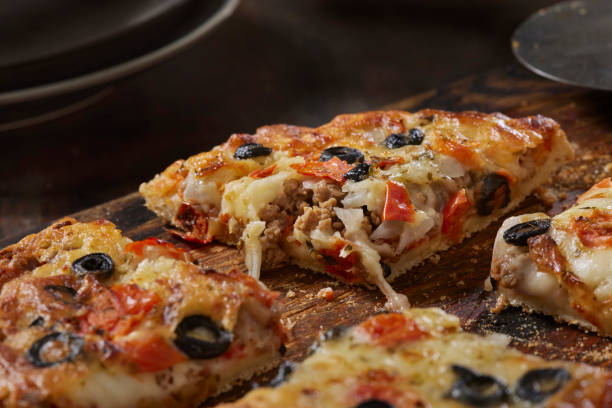 istock Deep Dish Skillet Greek Pizza 1470348241