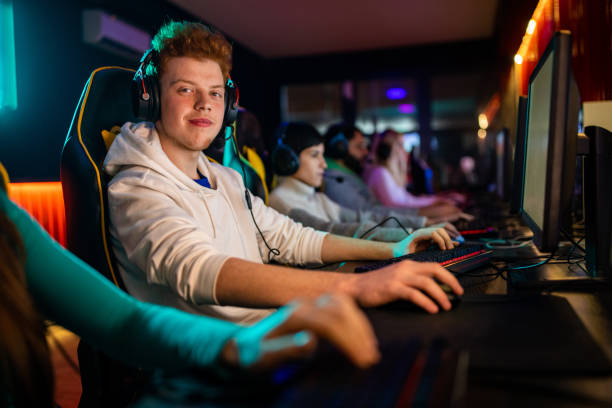istock Male gamer with friends 1470358702