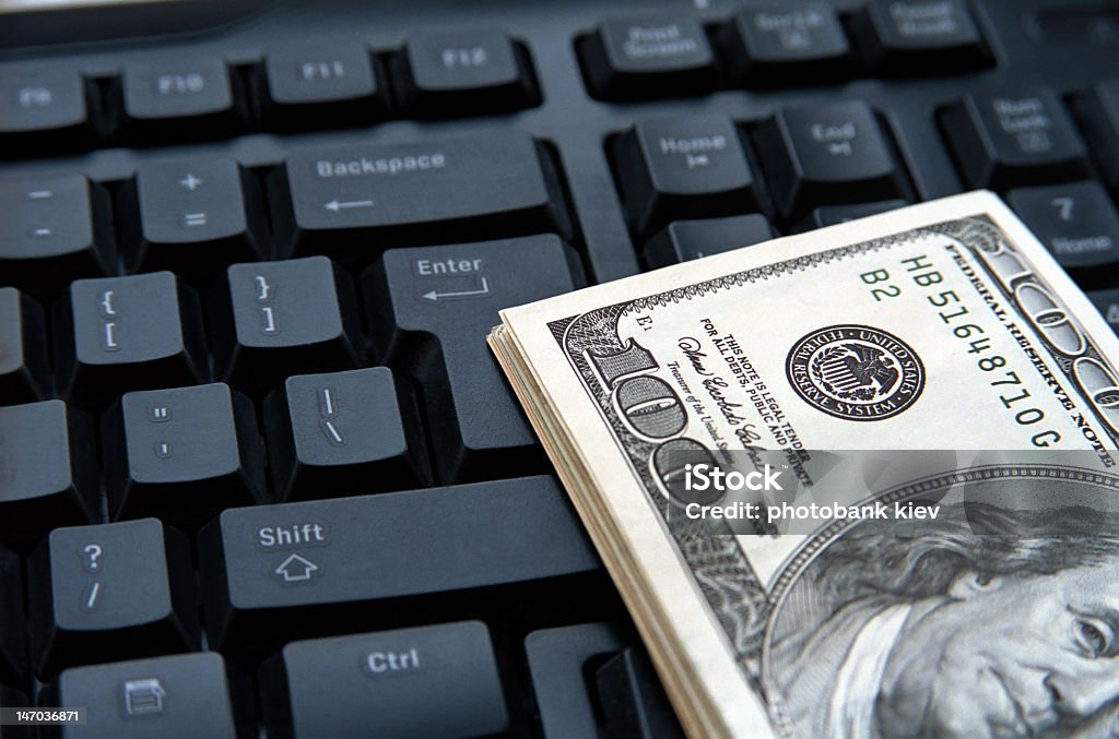 Computador e dinheiro - Royalty-free Banco Eletrónico Foto de stock