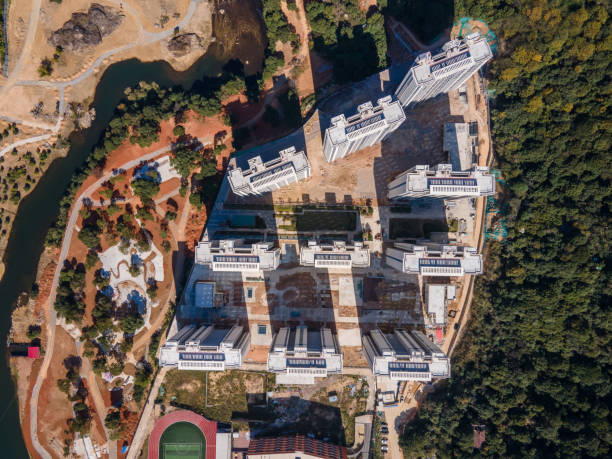 istock Vertical aerial view of urban construction site 1470376992