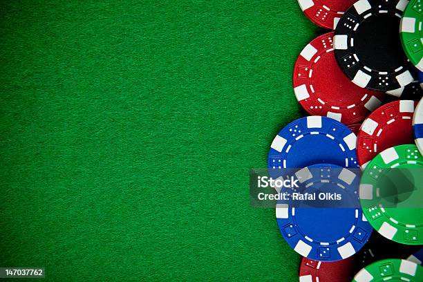 Glücksspielchips Mit Textfreiraum Stockfoto und mehr Bilder von Filz - Filz, Spieljeton, Bildhintergrund