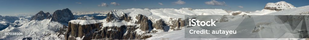 Vista panorâmica do Sass Pordoi, Dolomitas, Alpes Italianos, Itália - Foto de stock de Alpes europeus royalty-free
