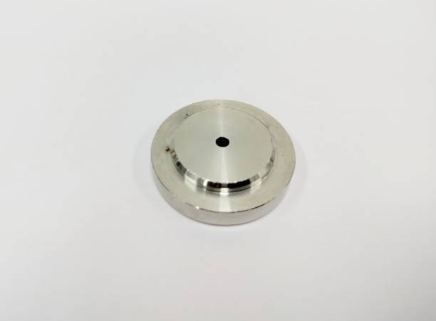 istock spare parts wheels 1470388902