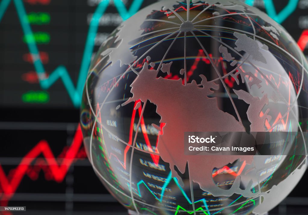 Financial Markets, Globe of US with data and graphs reflecting. Financial Markets, Globe of US with data and graphs reflecting. in High Wycombe, England, United Kingdom Business Stock Photo