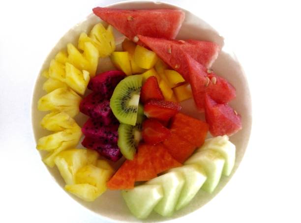 istock Fresh fruits on a white plate 1470408960