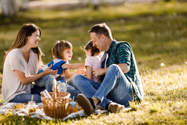 istock Family's picnic at the park! 1470430187
