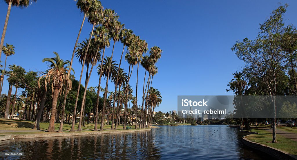 Los Angeles-skyline della città e parco - Foto stock royalty-free di Acqua