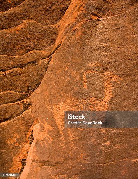 Foto de Petroglyph Canyon e mais fotos de stock de Antigo - Antigo, Antiguidades, Arcaico