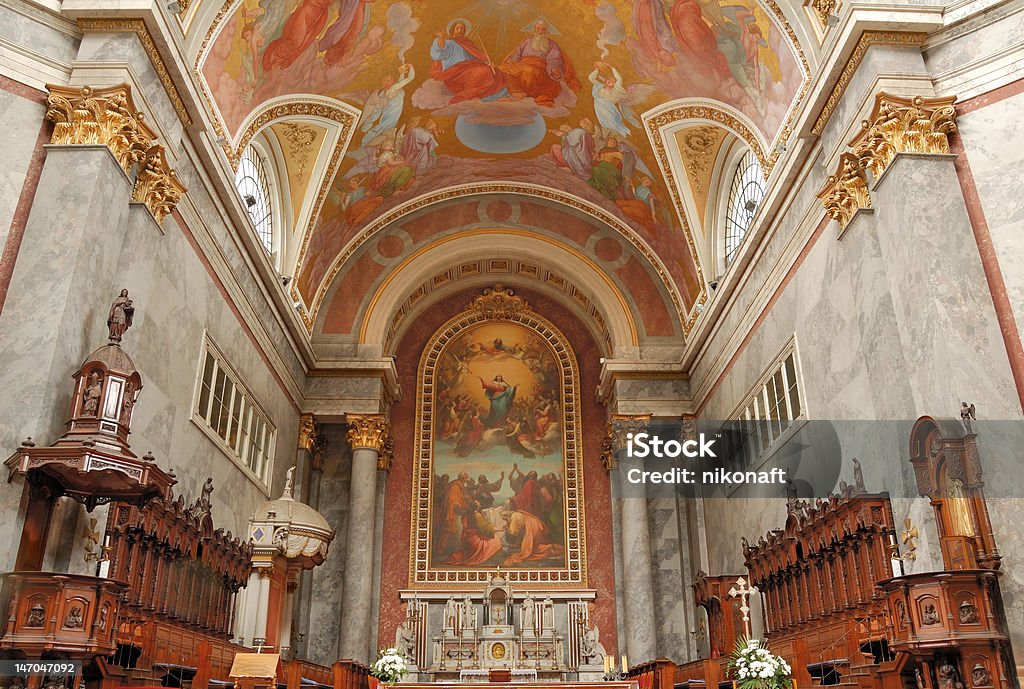 Catedral. - Foto de stock de Altar libre de derechos