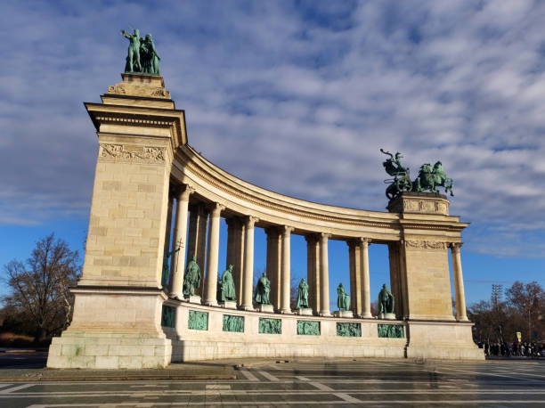 istock Heroes’ Square in Budapest in sunny winter day 1470475309