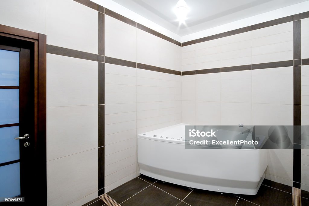 현대적인 욕실을 minimalism 스타일 - 로열티 프리 0명 스톡 사진