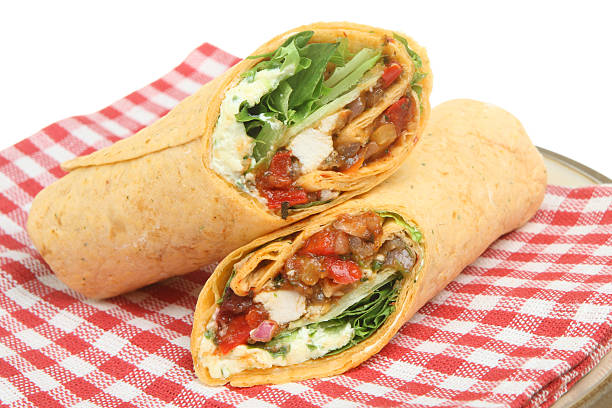 istock Chicken Fajita Wrap 147049676