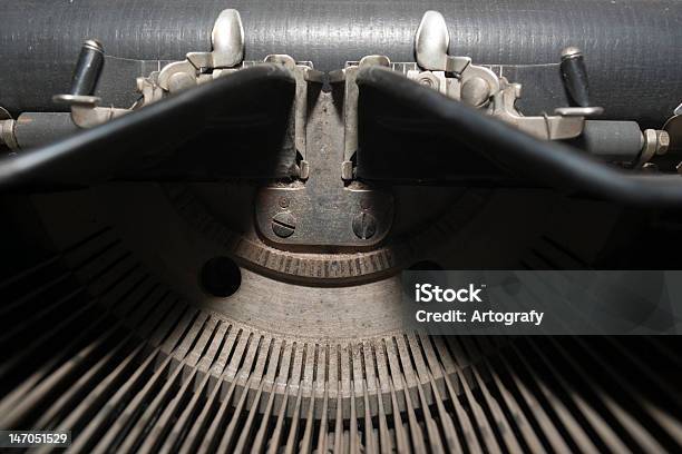 Alte Schreibmaschinecenter Stockfoto und mehr Bilder von Alt - Alt, Altertümlich, Antiquität