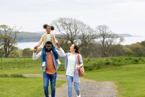 istock Family Time Outdoors 1470528715