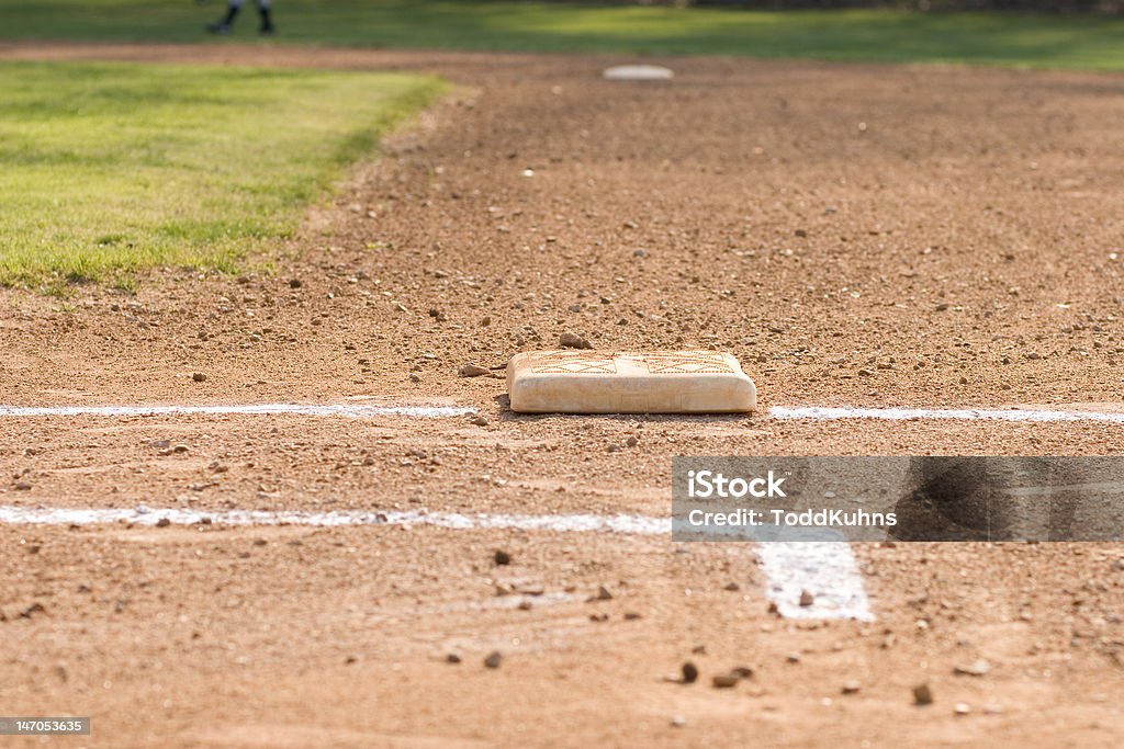 Primera Base de campo de béisbol - Foto de stock de Aire libre libre de derechos