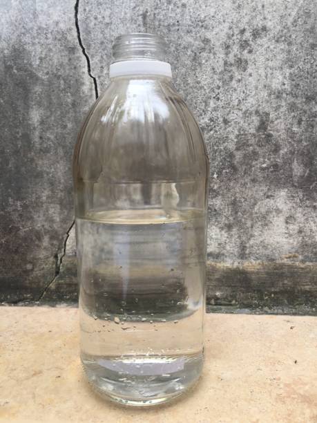 istock An unused glass bottle 1470541948